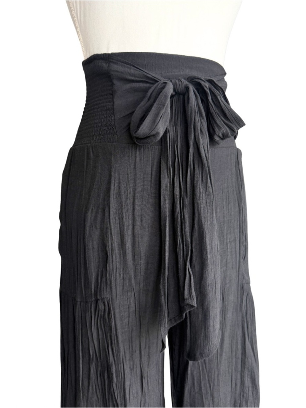 Shop Talulah Flowy Wide-Leg Pants Size Small - Picture 2 of 7
